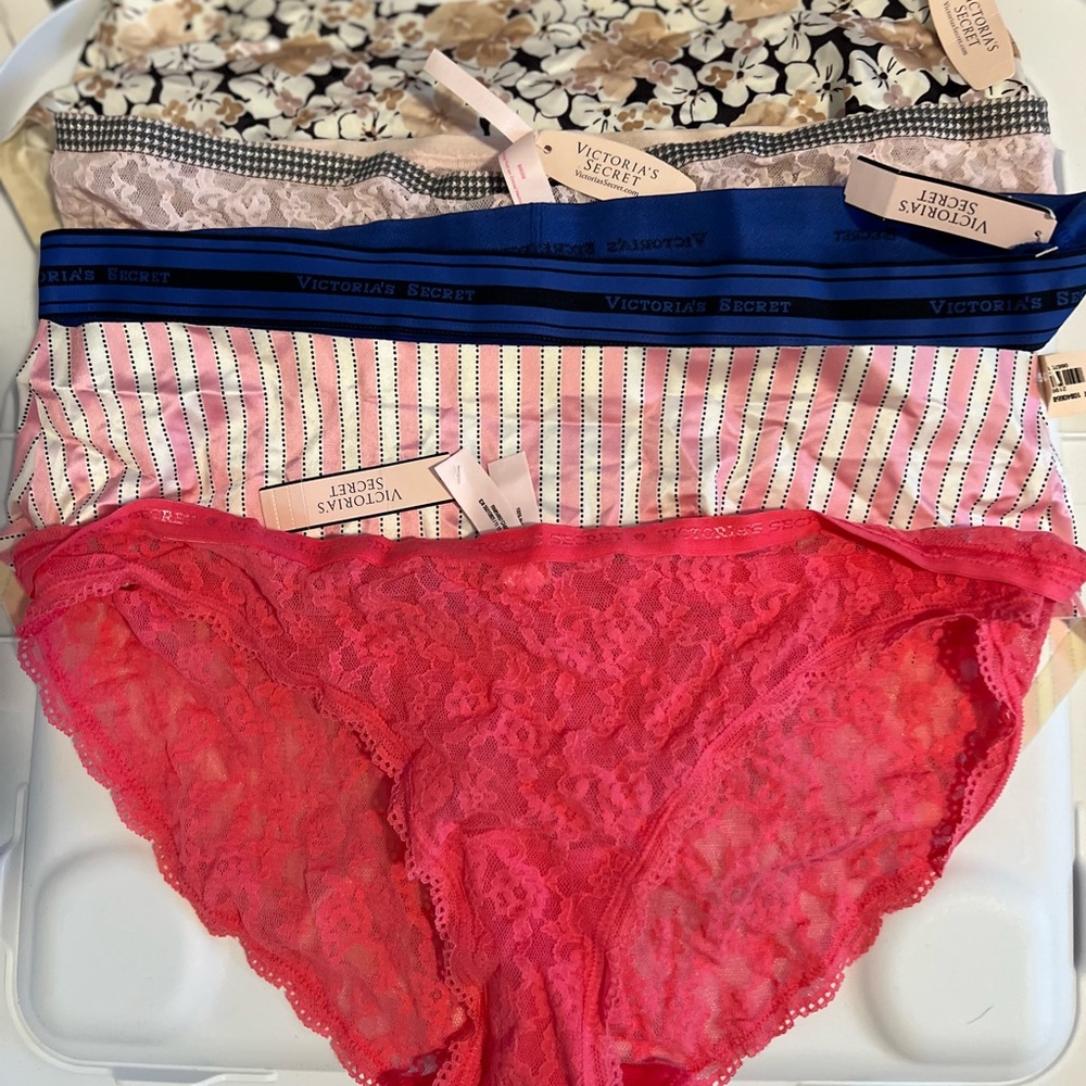 Victoria’s Secret Panty Lot Large